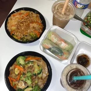 Pad Thai, Pad See-Ew, Summer Roll