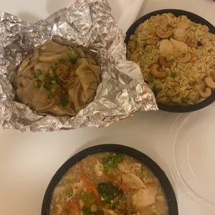 Rad Na, Pineapple Fried Rice