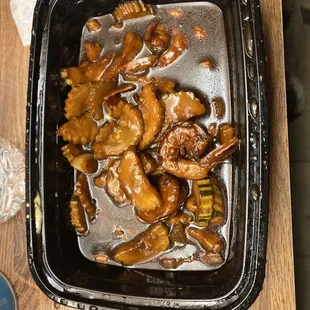 Ordered Kung pow shrimp not sure what this is but it was inedible.