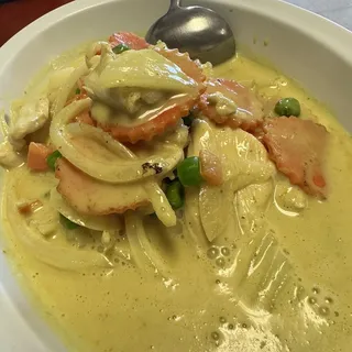 Chicken with Yellow Curry