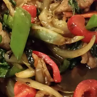Pork with Chili, Garlic, and Mint Leaves