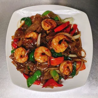 Drunken Noodles