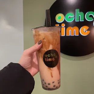 Dark Brown Sugar Milk Tea w/ Pearls
