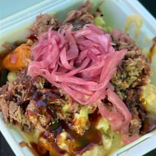 Mac and brisket bowl