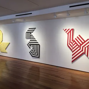 Cool gallery with helpful staff.