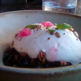 Heirloom Apple "Parfait"