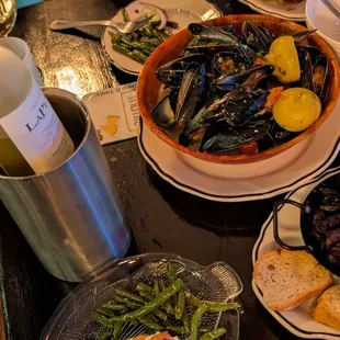 oysters, oysters and mussels, shellfish, food, mussels