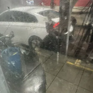 Bottom door spinners not working