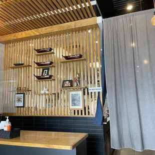 sushi and sashimi, interior