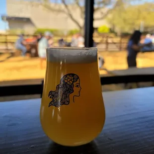 Silver spaceship (really good)