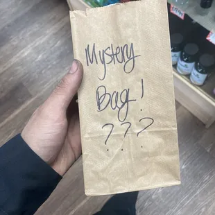 mystery bag i won for $25 dollar purchase !! had $10 worth of blunt wraps !!