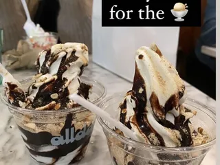 Flo's Wine Bar & Bottle Shop