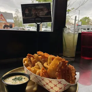 Mixed Fries Basket