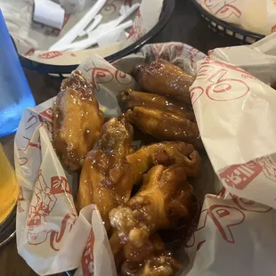 Odis 12, 10 traditional wings