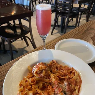Pasta w meatballs