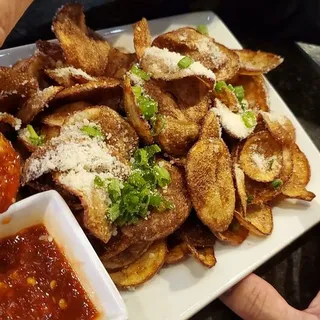 Parmesan Truffle Chips*