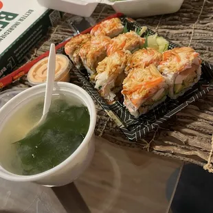 Miso Soup, Seaweed Salad, roll