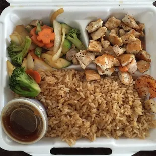 chicken and shrimp lunch hibachi