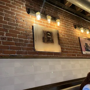 The art on the wall was great