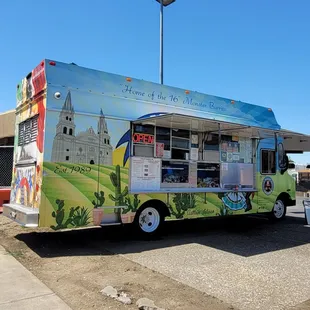 a mexican food truck