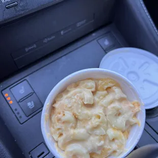 a bowl of macaroni and cheese