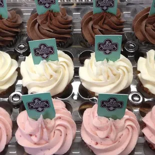 Specialty food delivery - cupcakes, specialty cakes, bakery goods, etc.