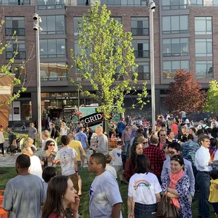 Van aken beer garden