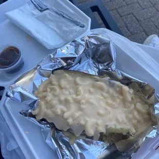 Baked potato filled with just Mac n cheese