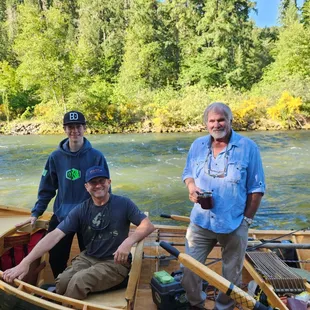 My guys getting ready to fiah with friend and guide Bob Houghton on the Willamette!