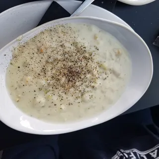 New England Clam Chowder (white)