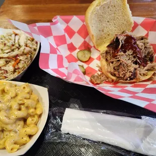 Pulled pork sandwich. Mac n cheese, slaw