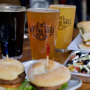 Enjoy freshly brewed beers &amp; delicious food pairings| Restaurant Brewery in Bay Area for Handcrafted Beers