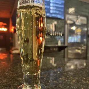 Off The Rails Tap Lounge & Bottle Shop