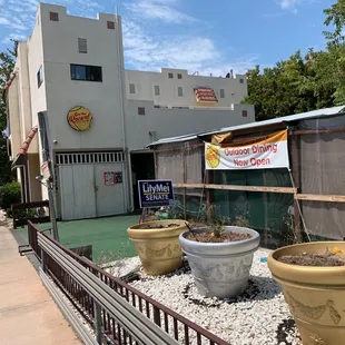 Just arrived for a fun lunch!