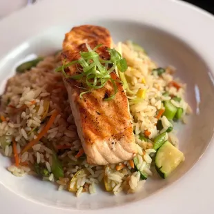 grilled fish, seafood, grilled seafood, fish, food