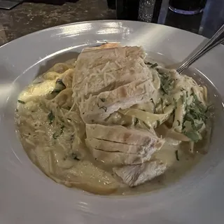 Fettuccine Alfredo Dinner