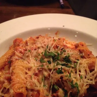 Rigatoni Bolognese