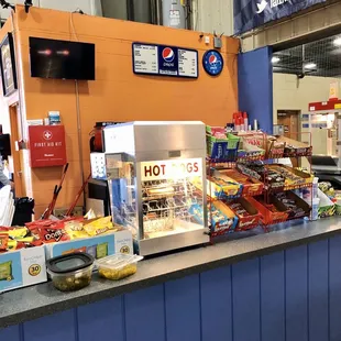 Snack bar