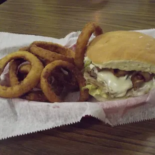 Turkey club with Onion Rings