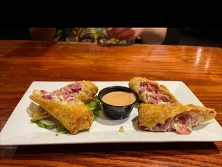 Lynch's Irish Tavern