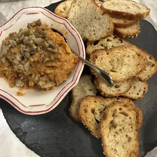 White bean hummus