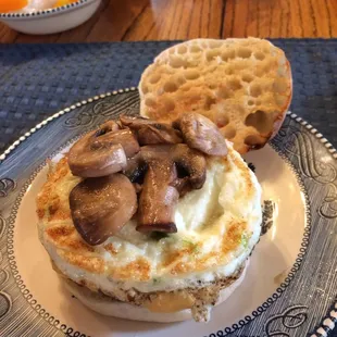 Delightful breakfast, Gordon has variety every morning. It is always fun to see what he dreams up. His French Toast is amazing!