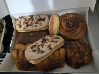 Yummy Donut Palace