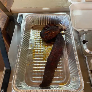 ows ribs in a foil pan