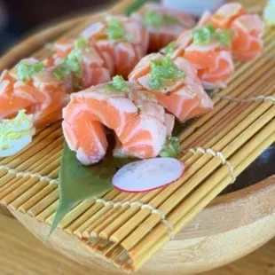 Salmon Toro