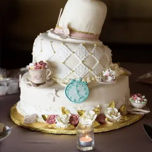 Topsy turvy Alice In Wonderland wedding cake