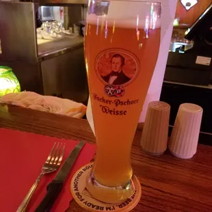 Hacker-Pschorr hefeweizen in a .5 liter tulip glass as it should be.