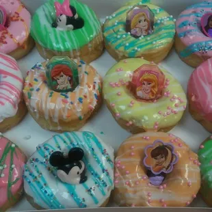 Girl &apos;s birthday donut dozen!!