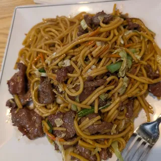 Beef lo Mein