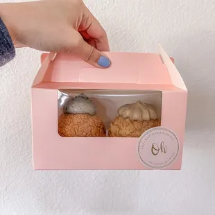 box for the cream puffs